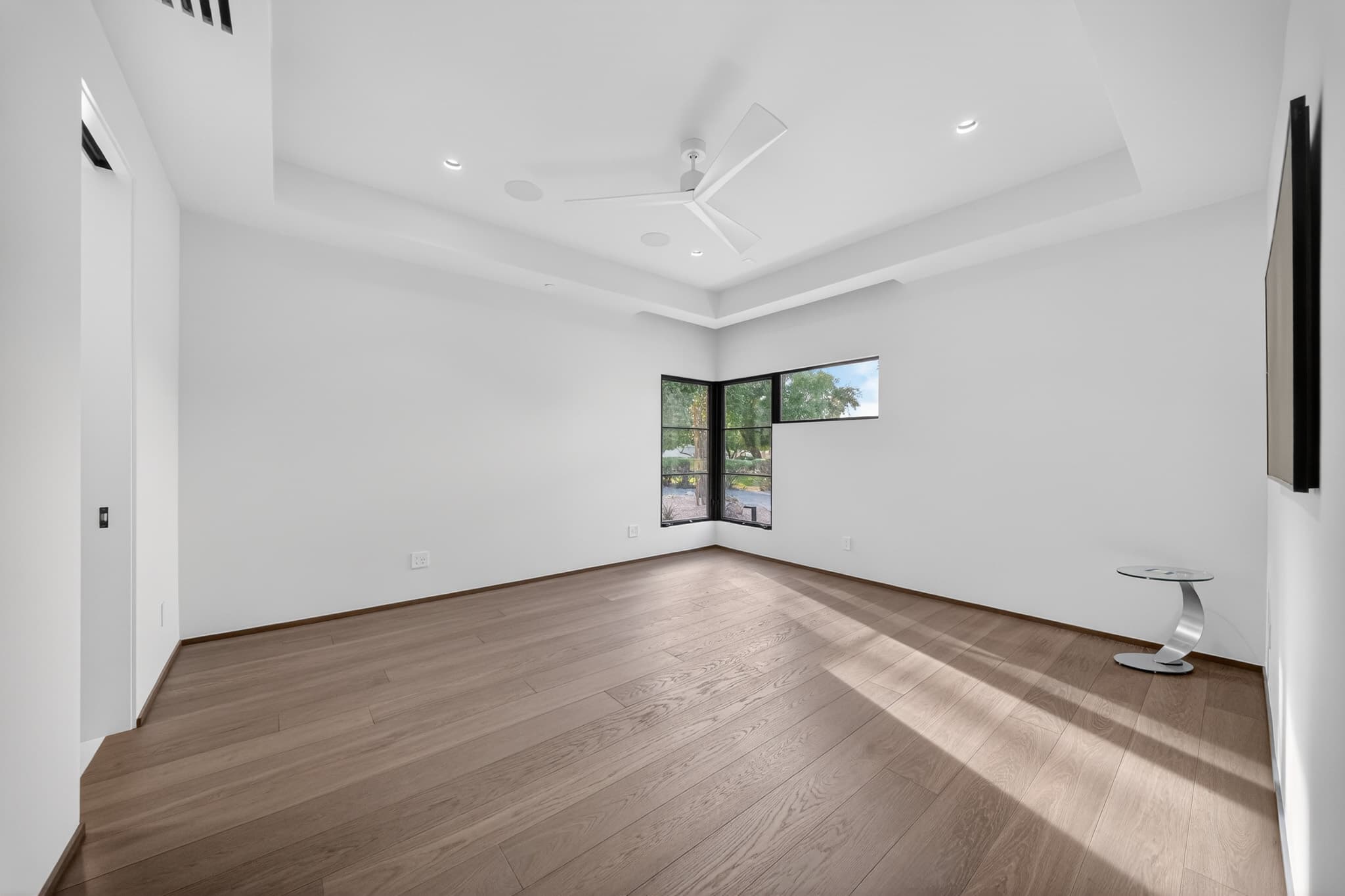 Desert Space thumbnail 28