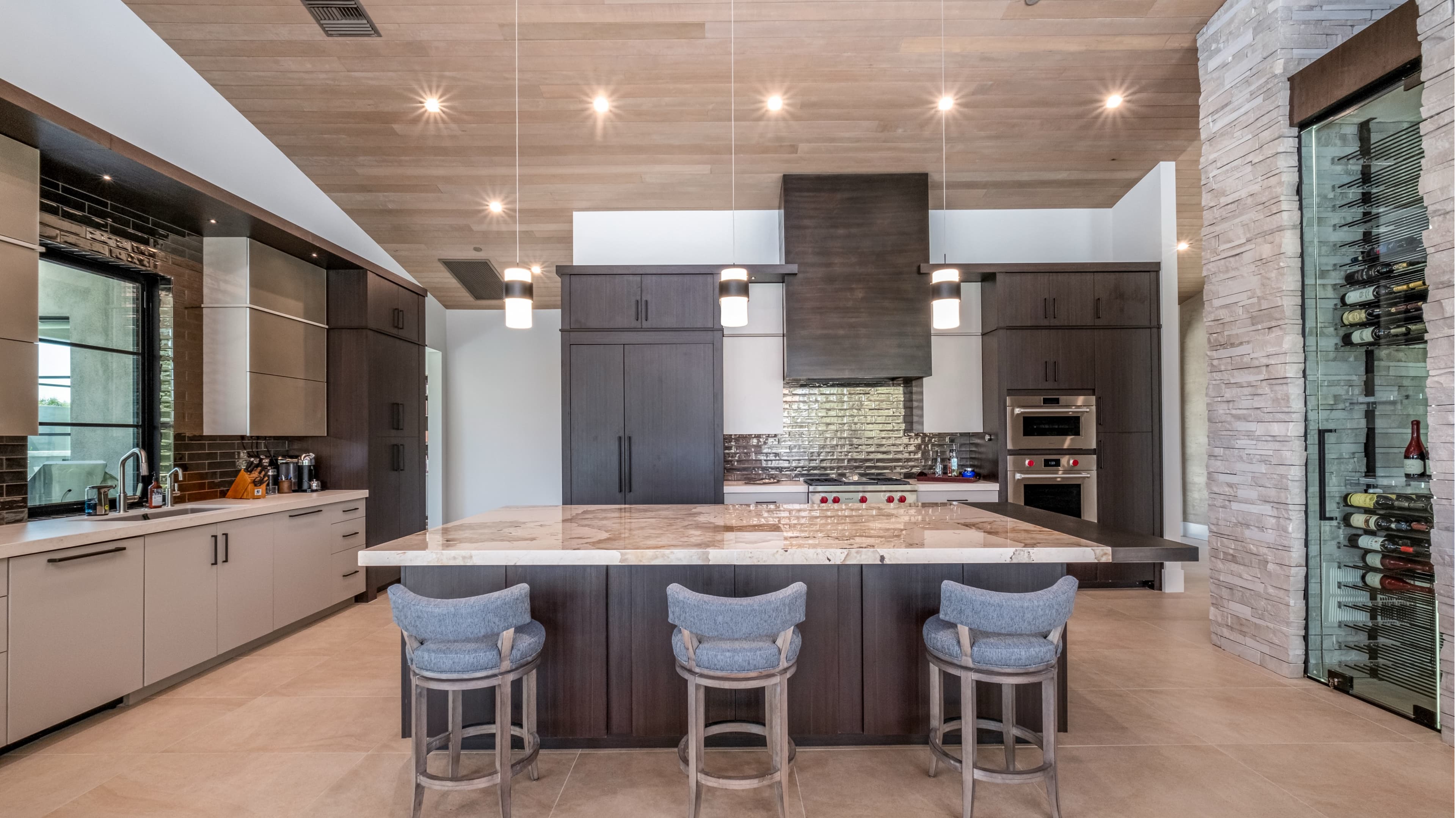 /media/projects/pinnacle-peak-country-club/kitchen-angle-2.jpg