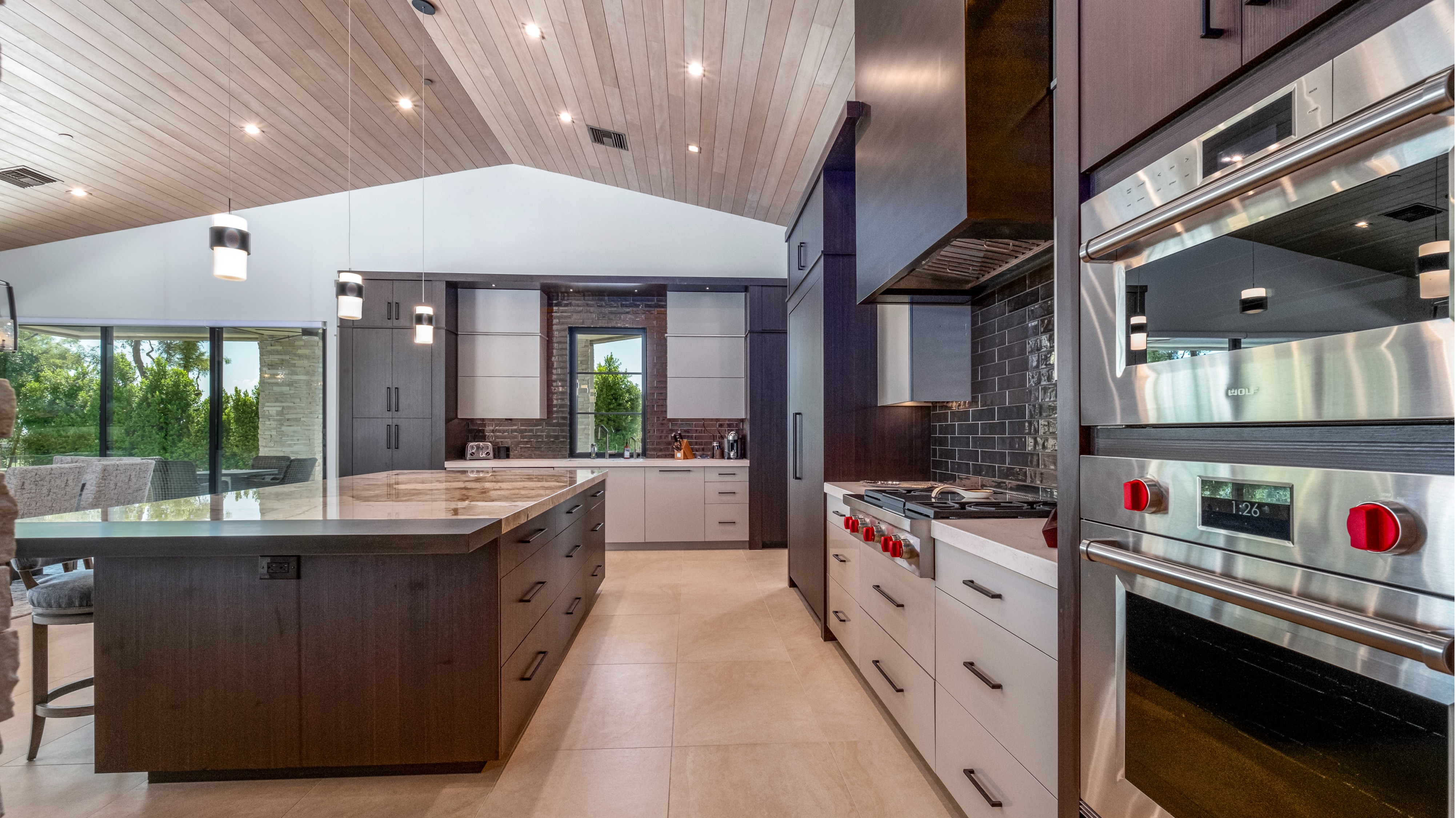 Pinnacle Peak Country Club: An Armstrong Project